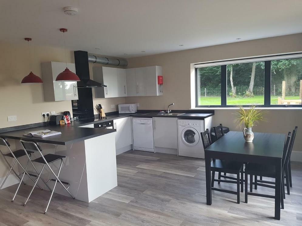Ferienwohnung Oak & Hazel, Heath Row Barn Overton  Exterior foto